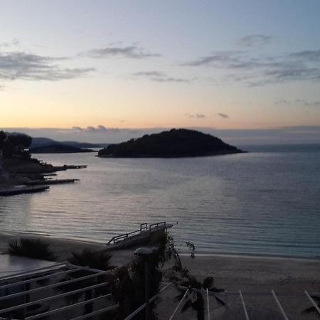 Seaside Cabin Ksamil Exterior photo